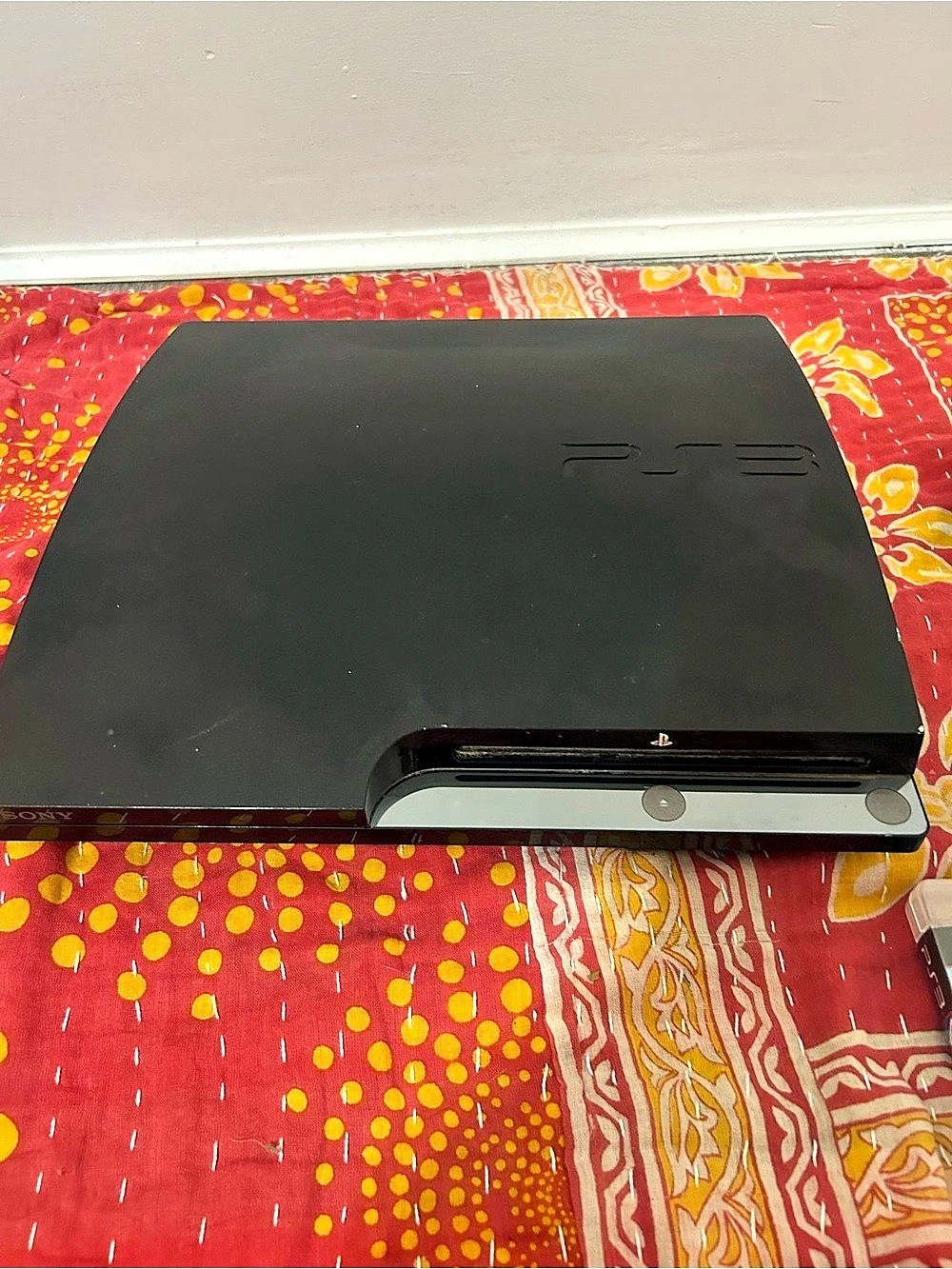 Sony PlayStation 3 Slim CECH-2501B Console Bundle with Controller